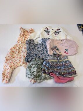 6 item baby girl clothing bundle